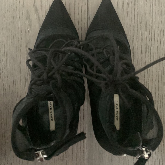 Zara Basic lace up pumps in black size 35 - Picture 13 of 13